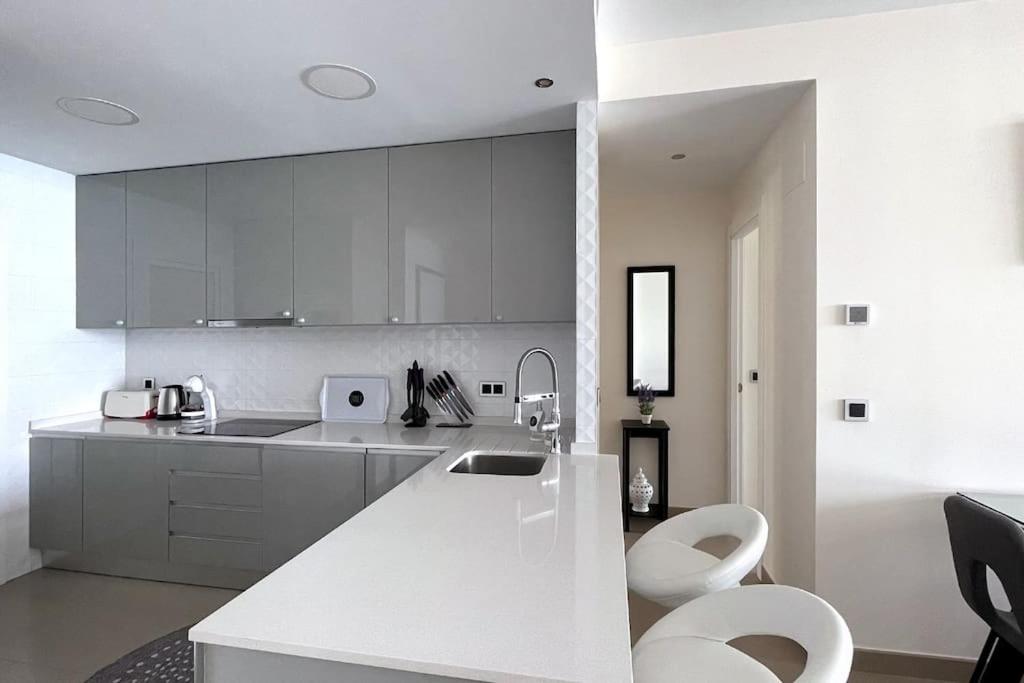 Luxury Apartment Residencial Sunset Drive - Benidorm, Espana Bagian luar foto